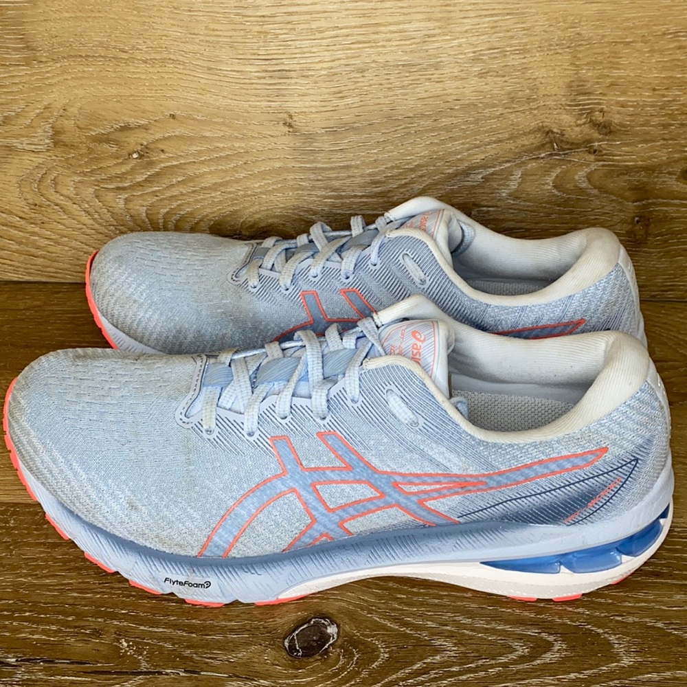 Asics GT-2000 Size 10.5